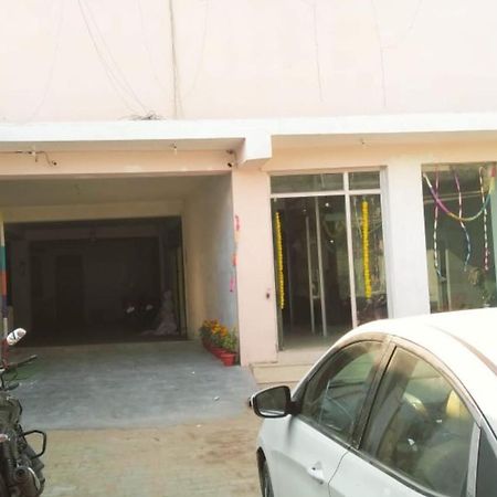 The Magnum Bed & Breakfast New Delhi Ngoại thất bức ảnh